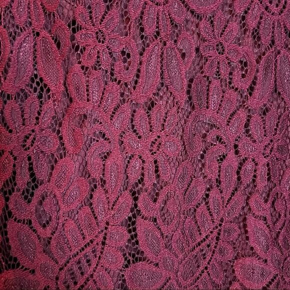 NWT! Liz Claiborne lace blouse - Picture 8 of 13